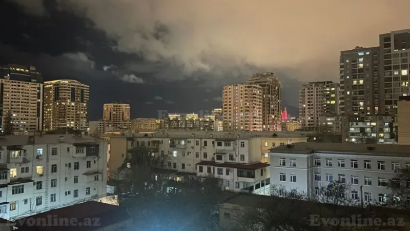 Satılır 5 otaqlı Mənzil Köhnə tikili 136.9 m² 28 May m. - şəkil 17