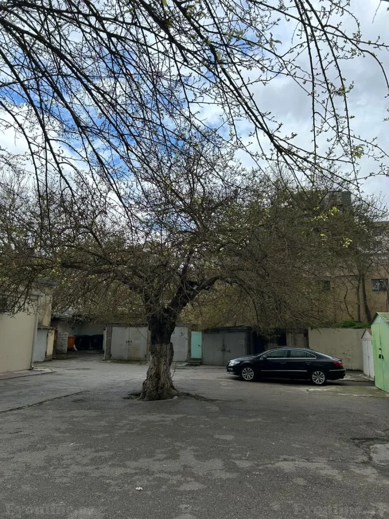 Satılır 5 otaqlı Mənzil Köhnə tikili 136.9 m² 28 May m. - şəkil 18