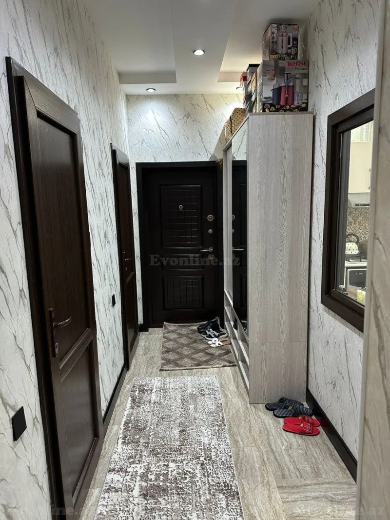 2 otaqlı Mənzil 69 m² 7-ci mikrorayon Satılır