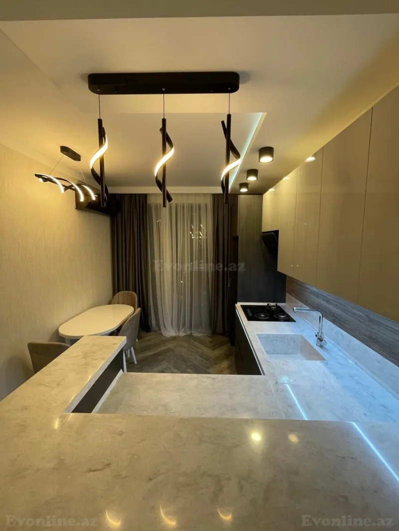 Satılır 2 otaqlı Mənzil Yeni tikili 67 m² Xətai r. - şəkil 2