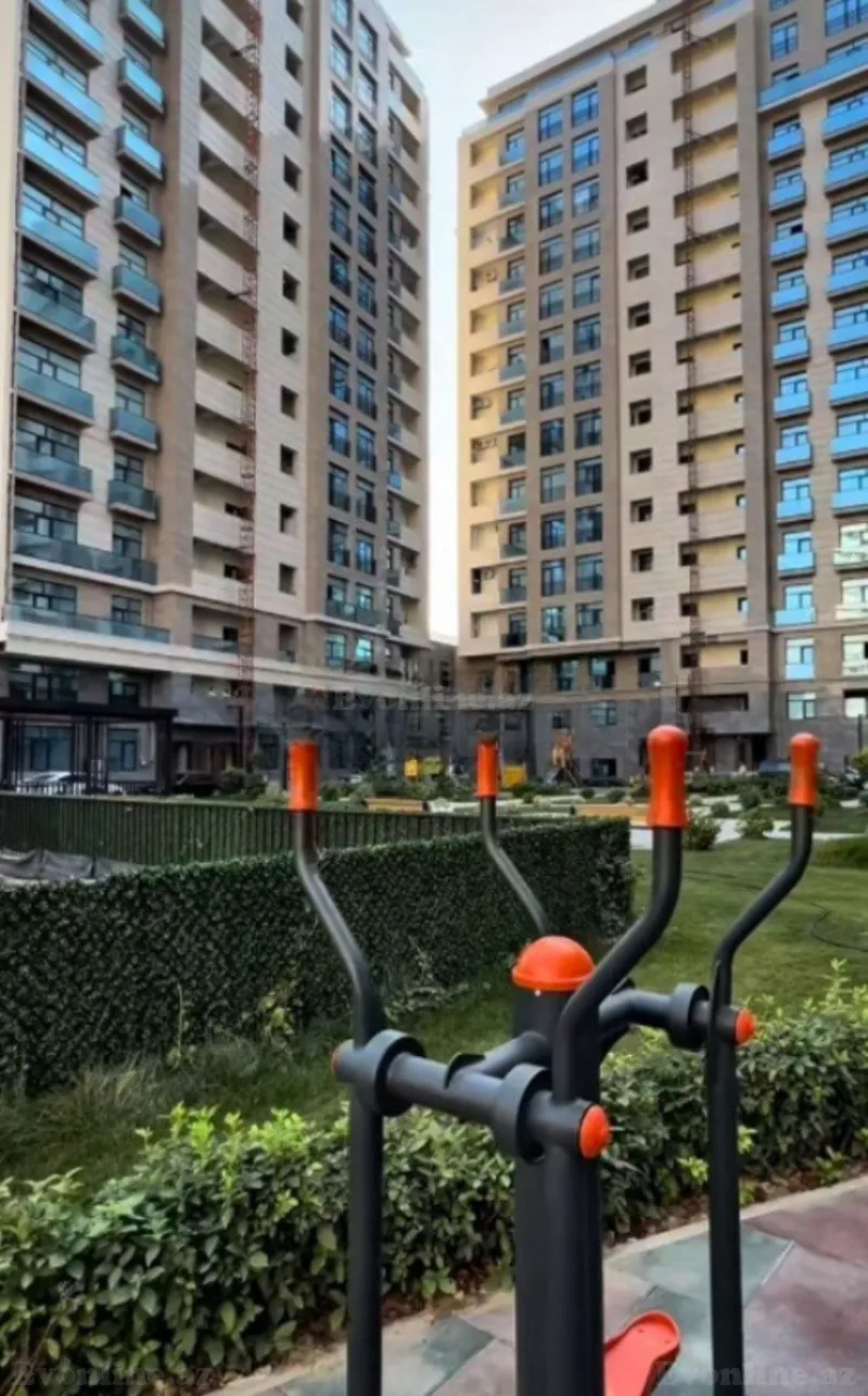 3 otaqlı Mənzil 100 m² Kubinka Satılır