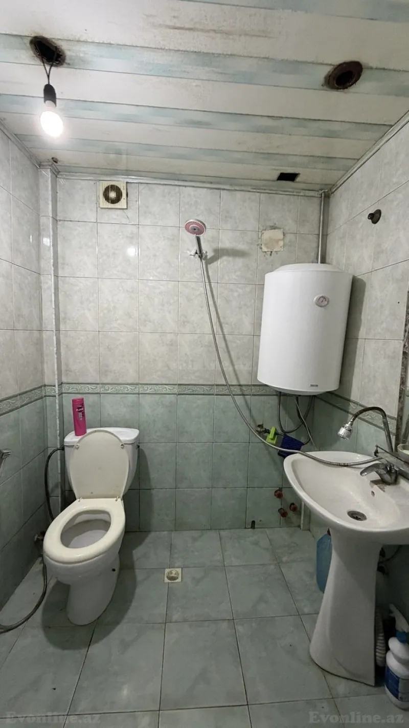 Satılır 3 otaqlı Mənzil Köhnə tikili 70 m² Sabunçu r. - şəkil 6