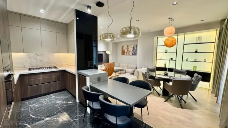 Satılır 3 otaqlı Mənzil Yeni tikili 148 m² Yasamal - şəkil 18