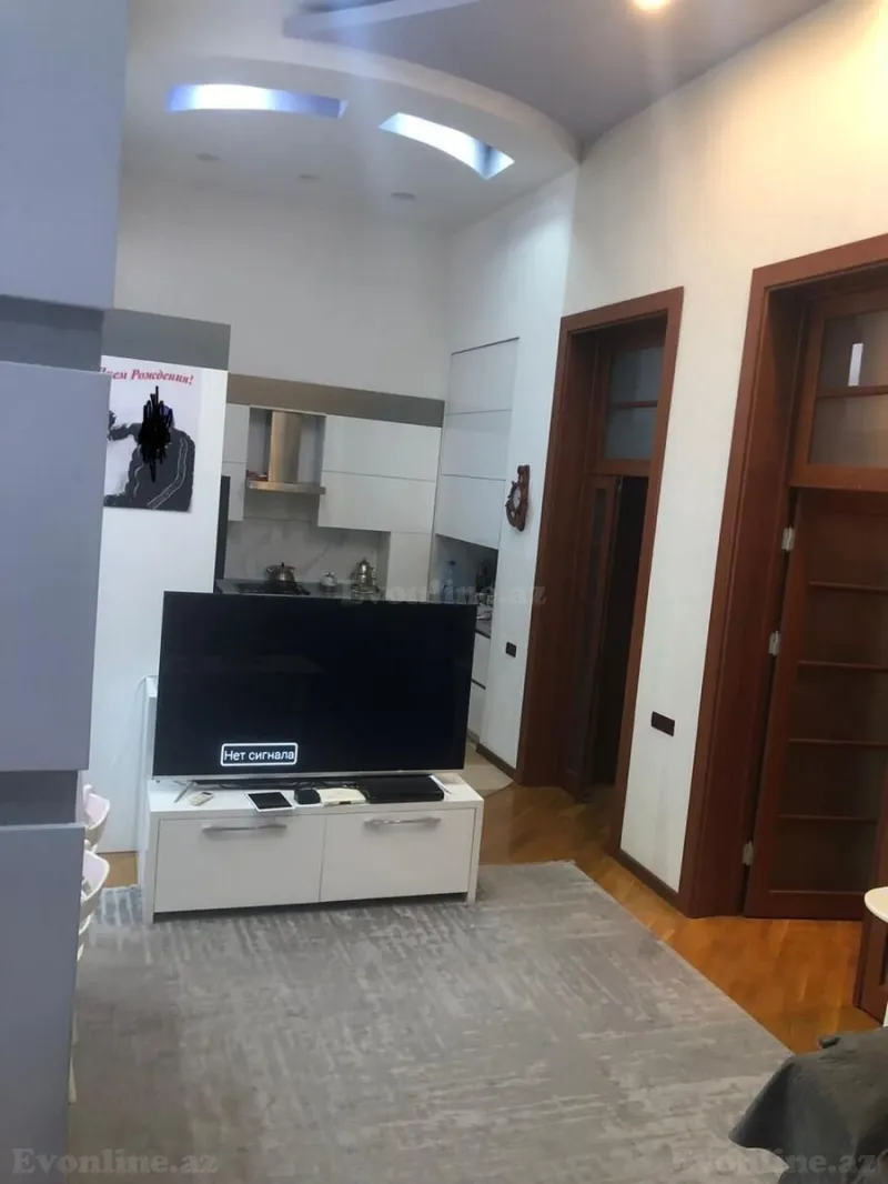 Satılır 4 otaqlı Mənzil Köhnə tikili 138 m² Sahil m. - şəkil 6