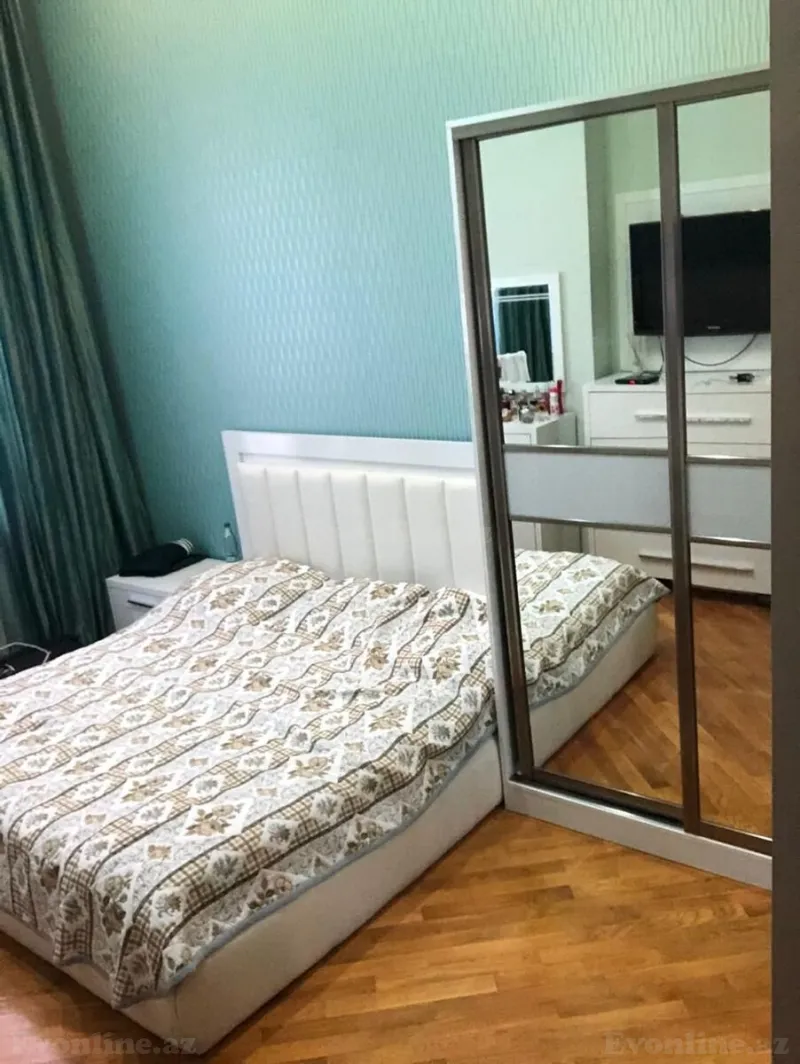 Satılır 4 otaqlı Mənzil Köhnə tikili 138 m² Sahil m. - şəkil 11