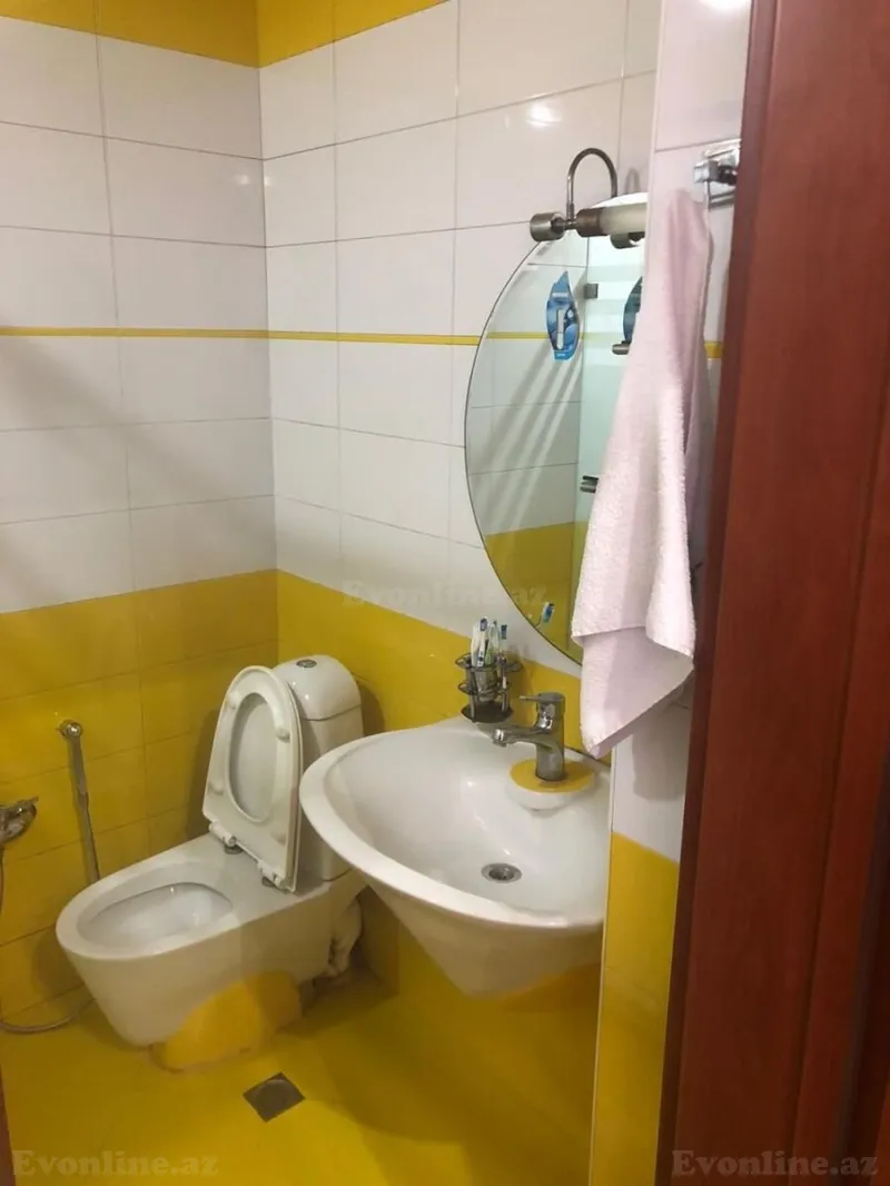 Satılır 4 otaqlı Mənzil Köhnə tikili 138 m² Sahil m. - şəkil 14