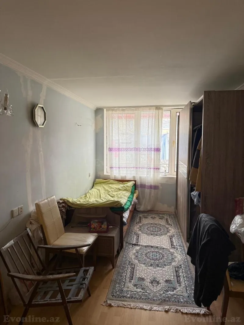 Satılır 3 otaqlı Mənzil Köhnə tikili 80 m² Yasamal r. - şəkil 4