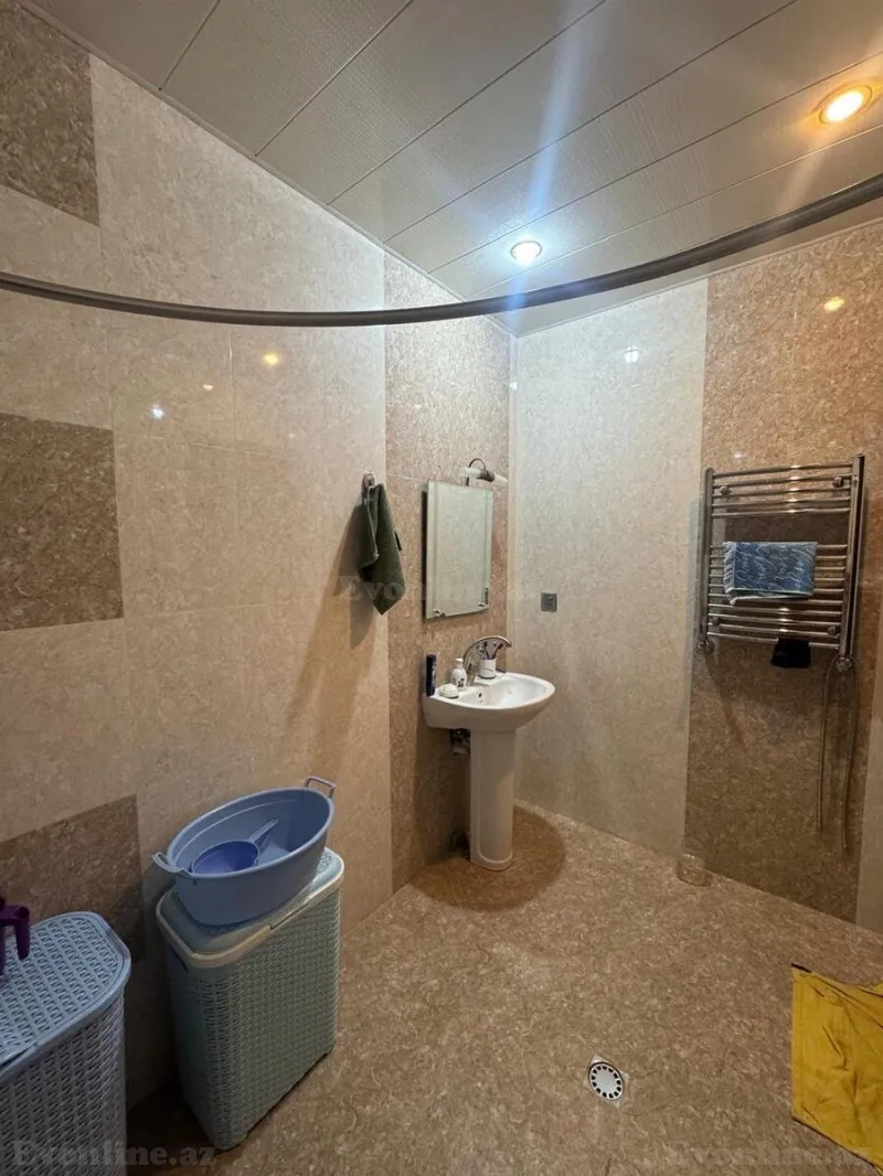 Kirayə verilir 3 otaqlı Mənzil Yeni tikili 130 m² Xətai m. - şəkil 17