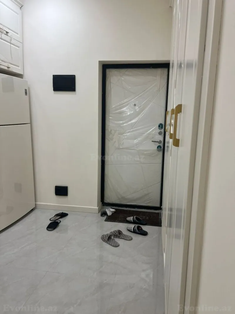 Kirayə verilir 3 otaqlı Mənzil Yeni tikili 78 m² 28 May m. - şəkil 21