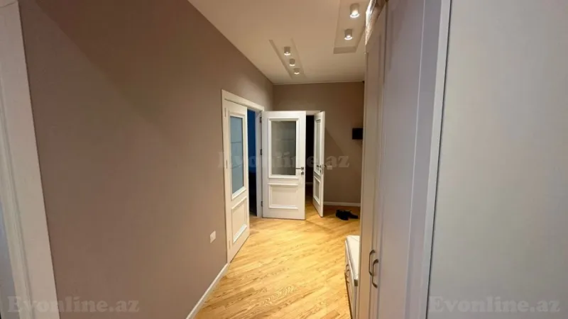 Kirayə verilir 2 otaqlı Mənzil Yeni tikili 90 m² Xətai m. - şəkil 11