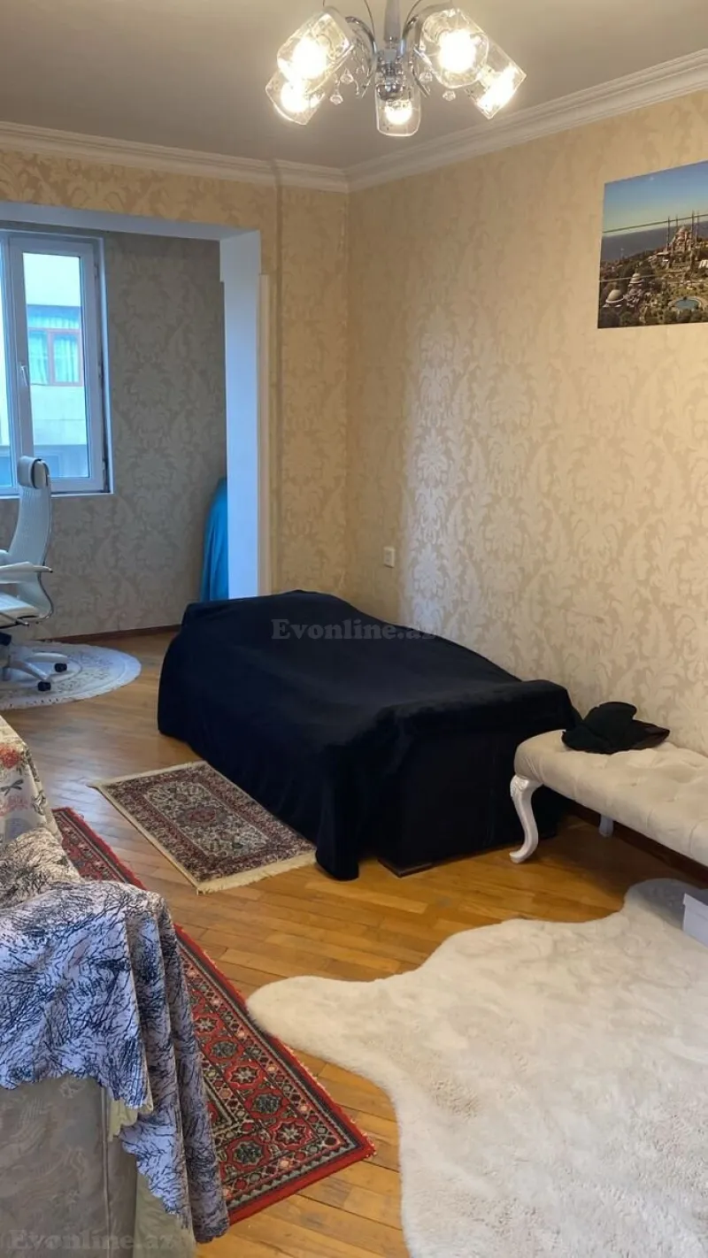 Satılır 2 otaqlı Mənzil Köhnə tikili 60 m² 28 May m.