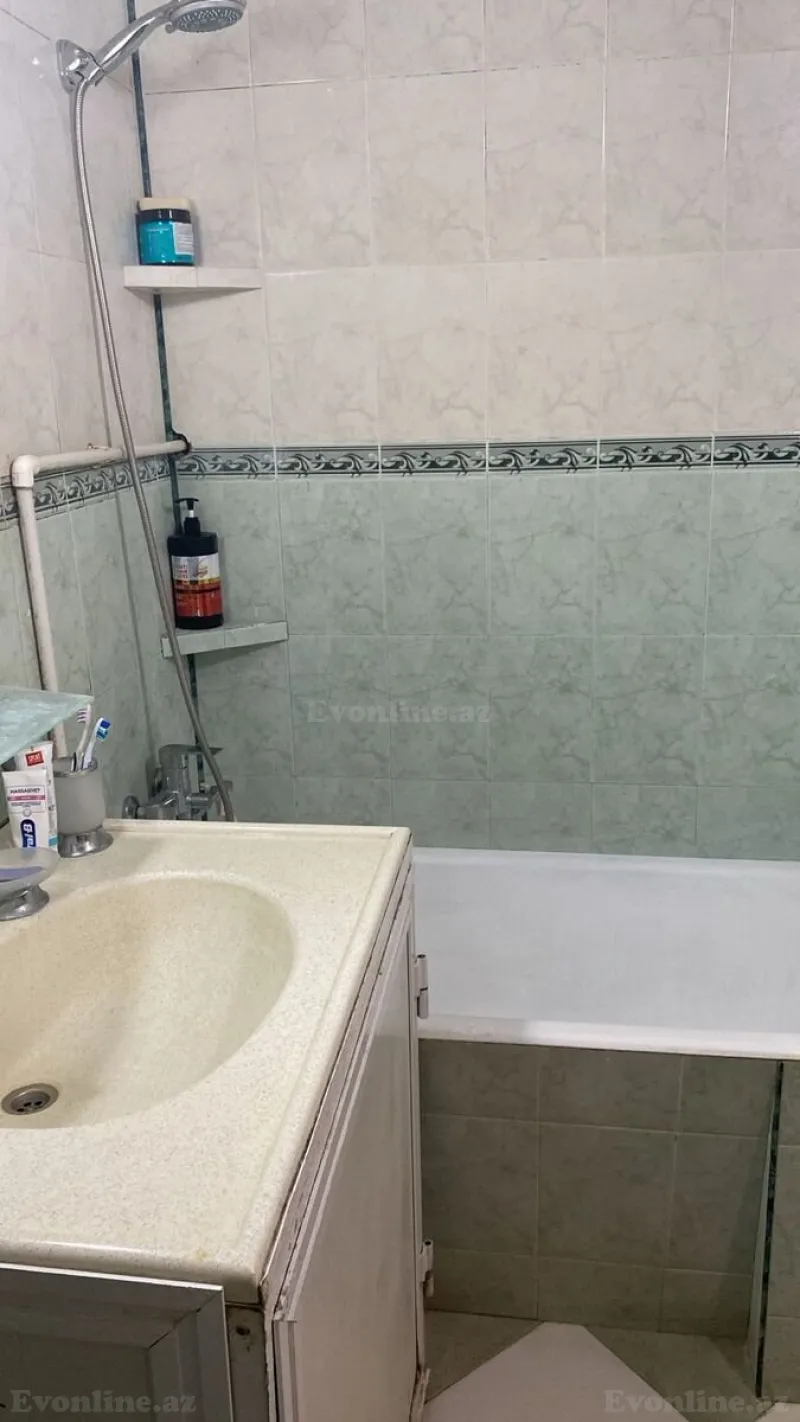 Satılır 2 otaqlı Mənzil Köhnə tikili 60 m² 28 May m. - şəkil 4