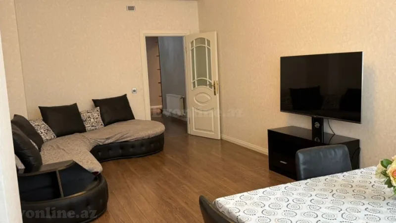 Kirayə verilir 3 otaqlı Mənzil Yeni tikili 135 m² Badamdar - şəkil 2