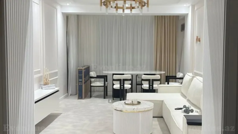 4 otaqlı Mənzil 172 m² Nəsimi r. Satılır