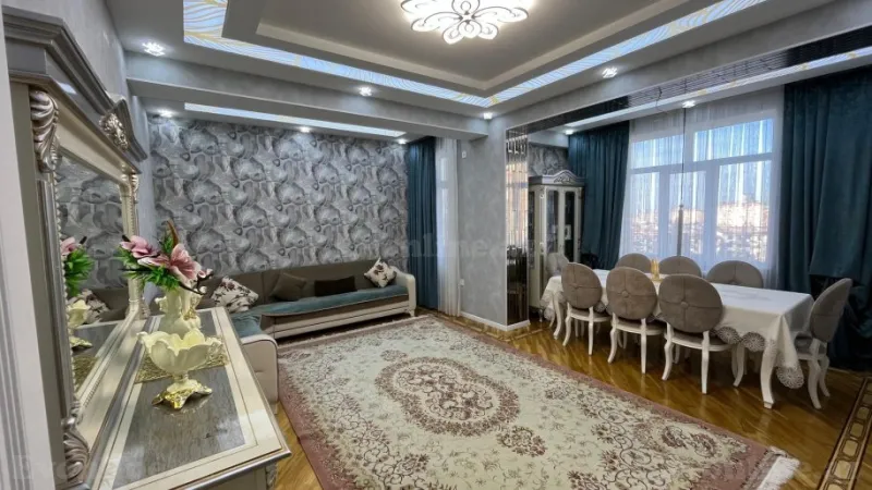 Satılır 4 otaqlı Mənzil Yeni tikili 145 m² Xalqlar Dostluğu m. - şəkil 3