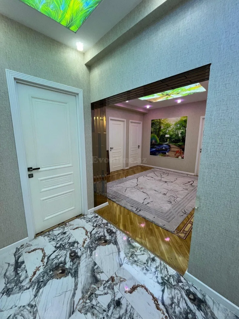 Satılır 4 otaqlı Mənzil Yeni tikili 145 m² Xalqlar Dostluğu m. - şəkil 20