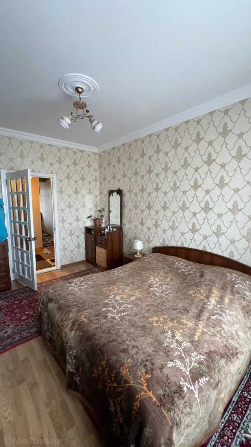 Satılır 3 otaqlı Mənzil Köhnə tikili 85 m² Yeni Yasamal - şəkil 7