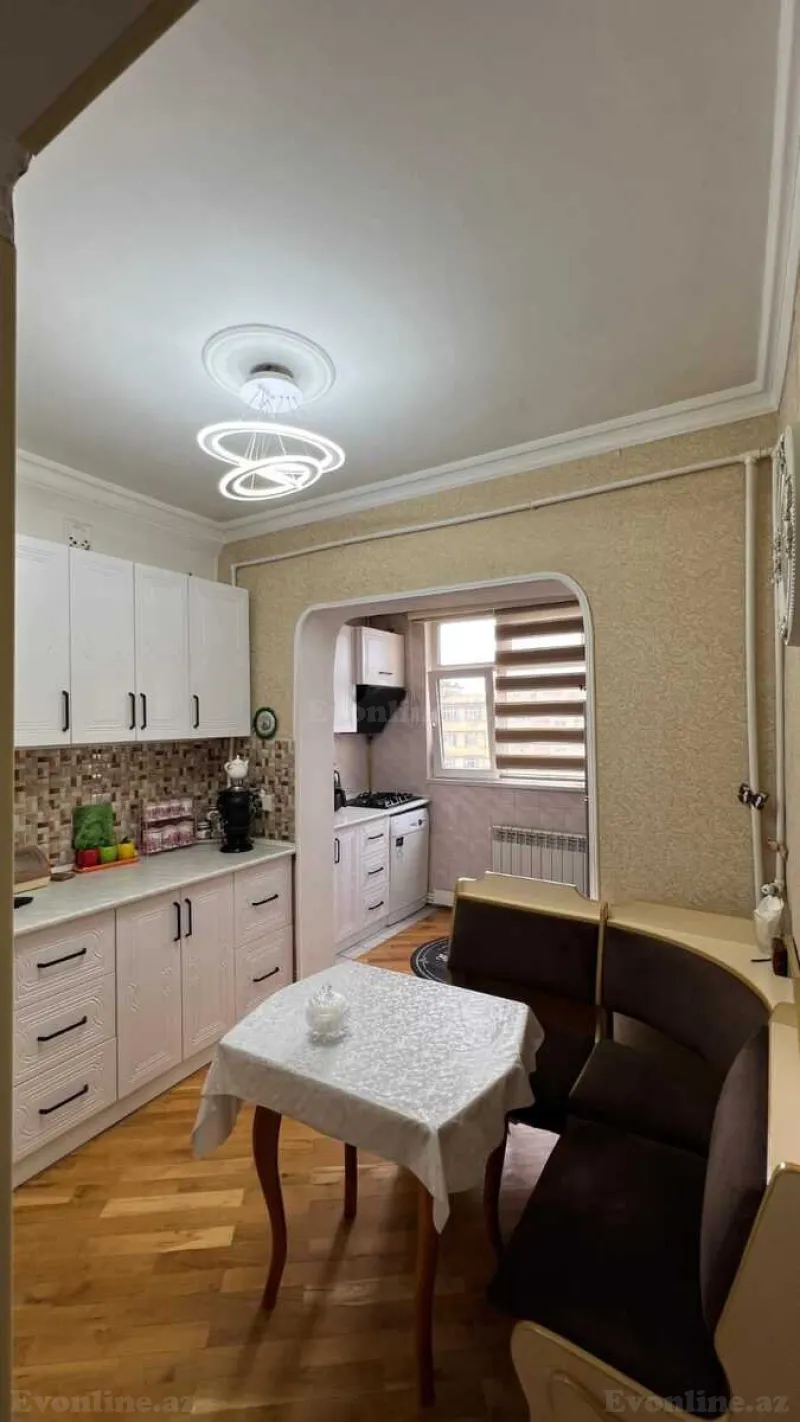 Satılır 3 otaqlı Mənzil Köhnə tikili 85 m² Yeni Yasamal - şəkil 8