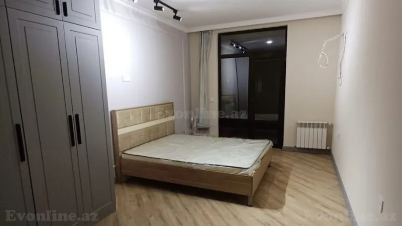 2 otaqlı Mənzil 70 m² 7-ci mikrorayon Kirayə verilir