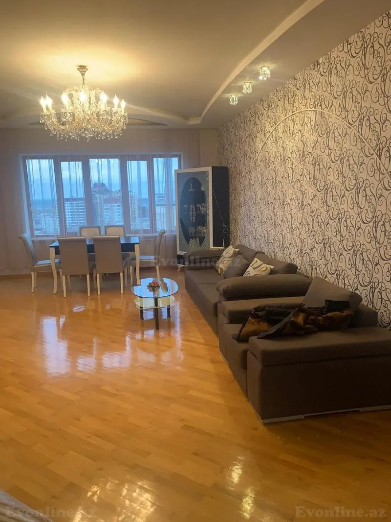 3 otaqlı Mənzil 174 m² Nizami m. Kirayə verilir