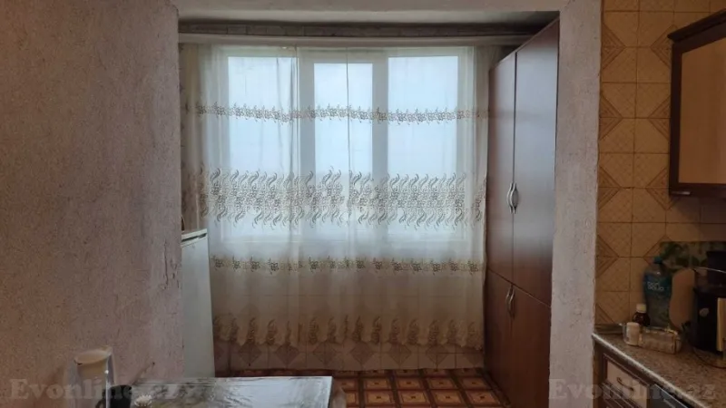 Satılır 3 otaqlı Mənzil Köhnə tikili 85 m² Qara Qarayev m. - şəkil 6