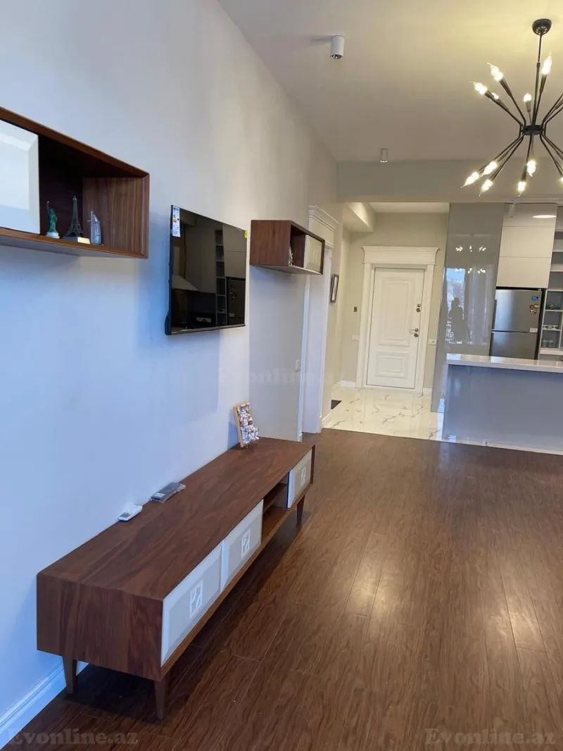 Kirayə verilir 2 otaqlı Mənzil Yeni tikili 80 m² Xətai m. - şəkil 9