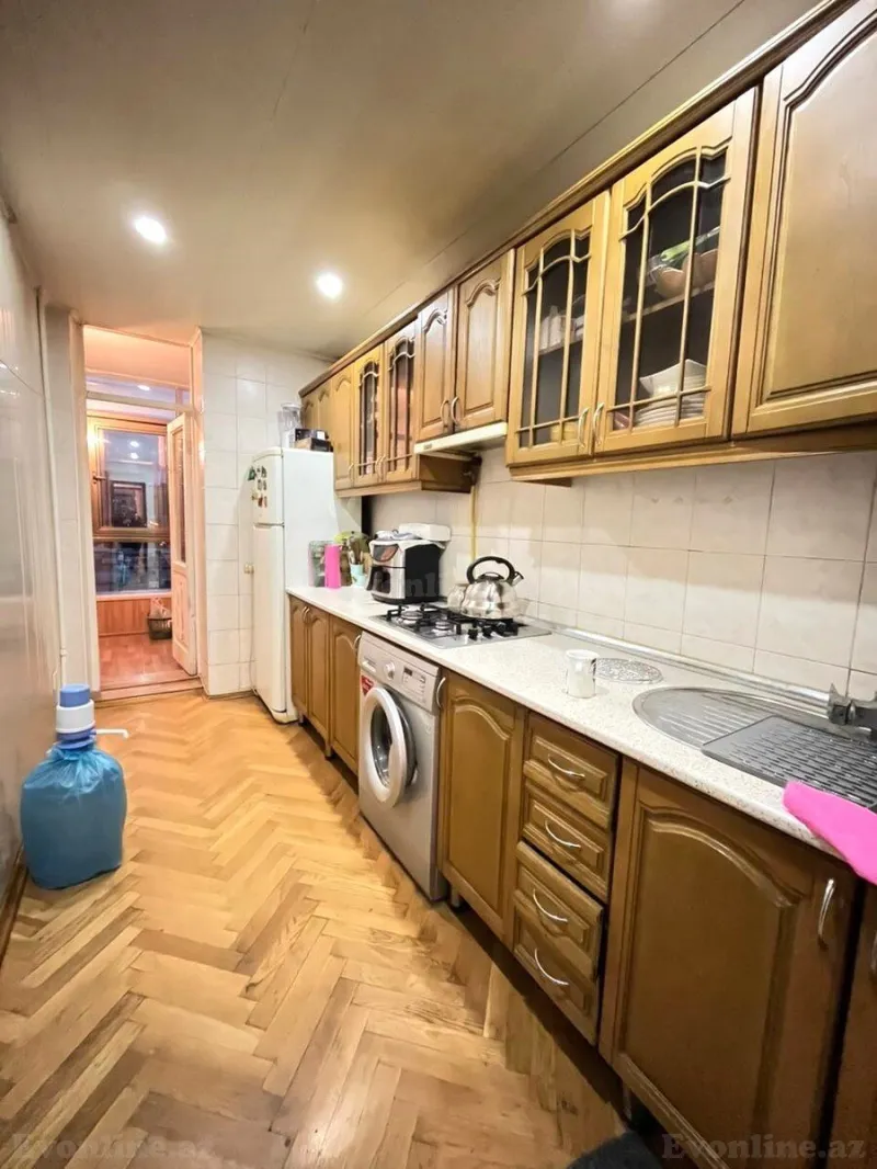 Satılır 3 otaqlı Mənzil Köhnə tikili 105 m² Gənclik m. - şəkil 9