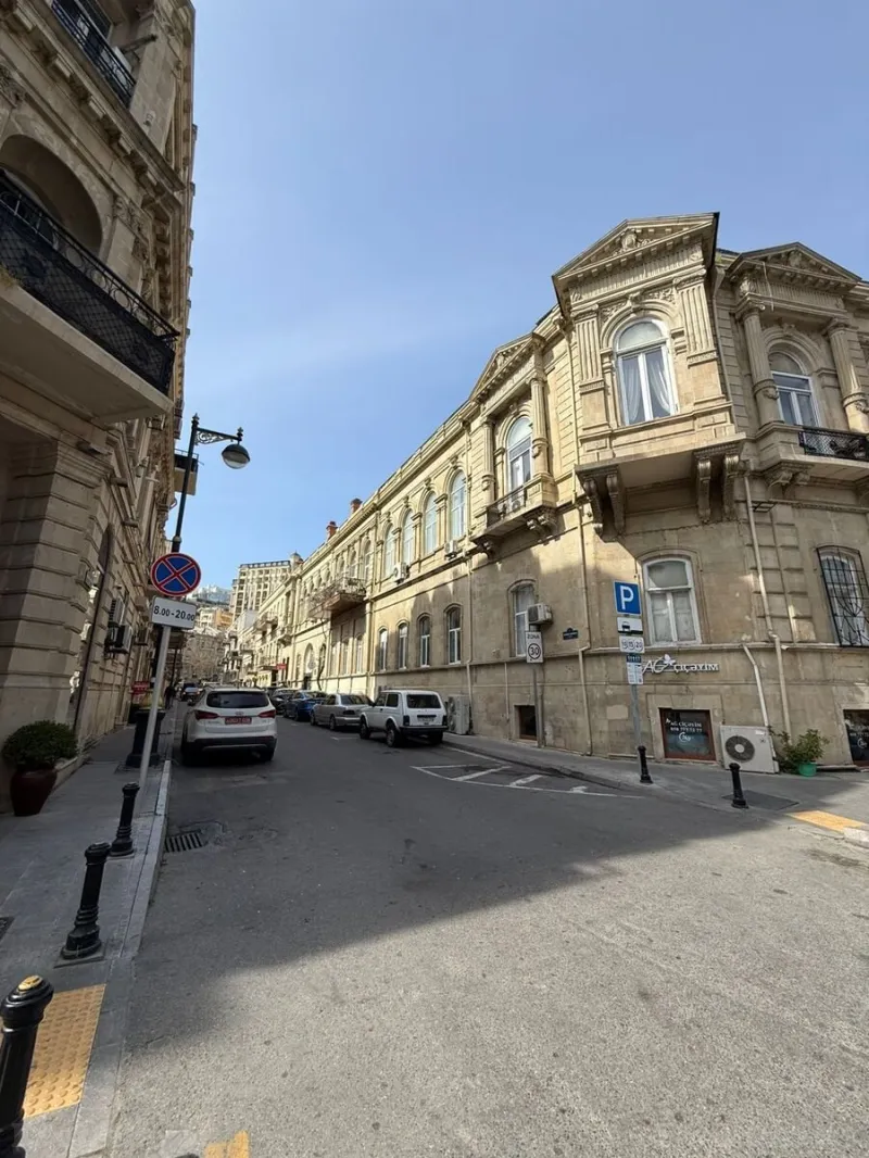 Kirayə verilir Obyekt 120 m² İçərişəhər m. - şəkil 2