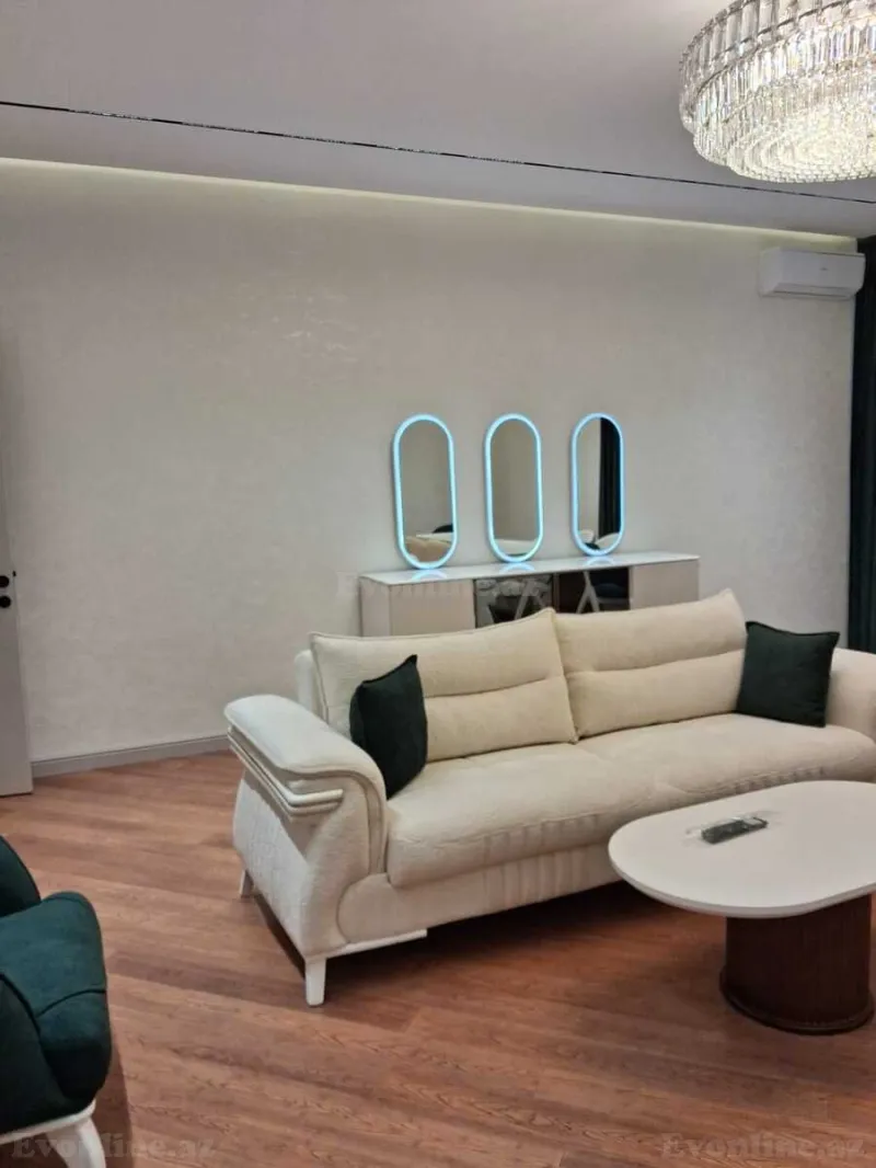 Satılır 4 otaqlı Mənzil Yeni tikili 168 m² 8 Noyabr m. - şəkil 3