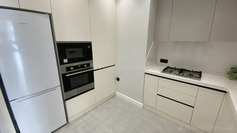 Satılır 3 otaqlı Mənzil Yeni tikili 95 m² Nəsimi r. - şəkil 17