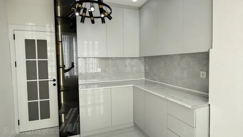 Satılır 5 otaqlı Mənzil Köhnə tikili 110 m² Köhnə Günəşli - şəkil 14