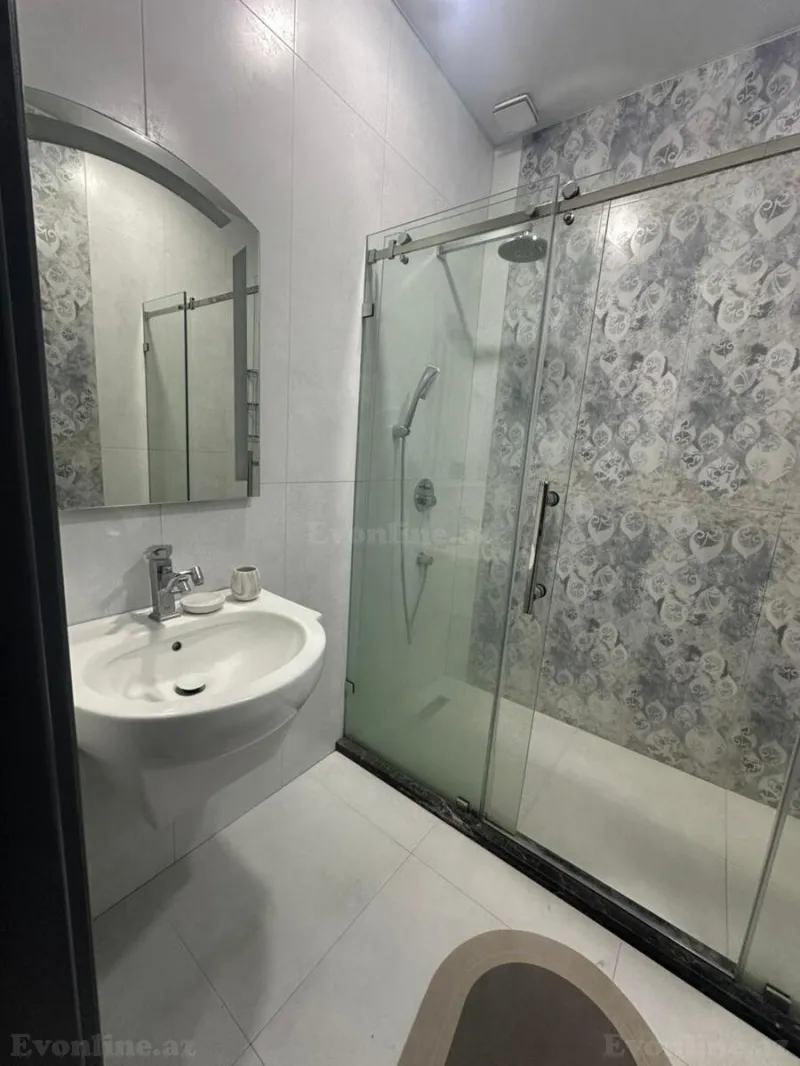 Kirayə verilir 4 otaqlı Mənzil Yeni tikili 150 m² 20 Yanvar m. - şəkil 6