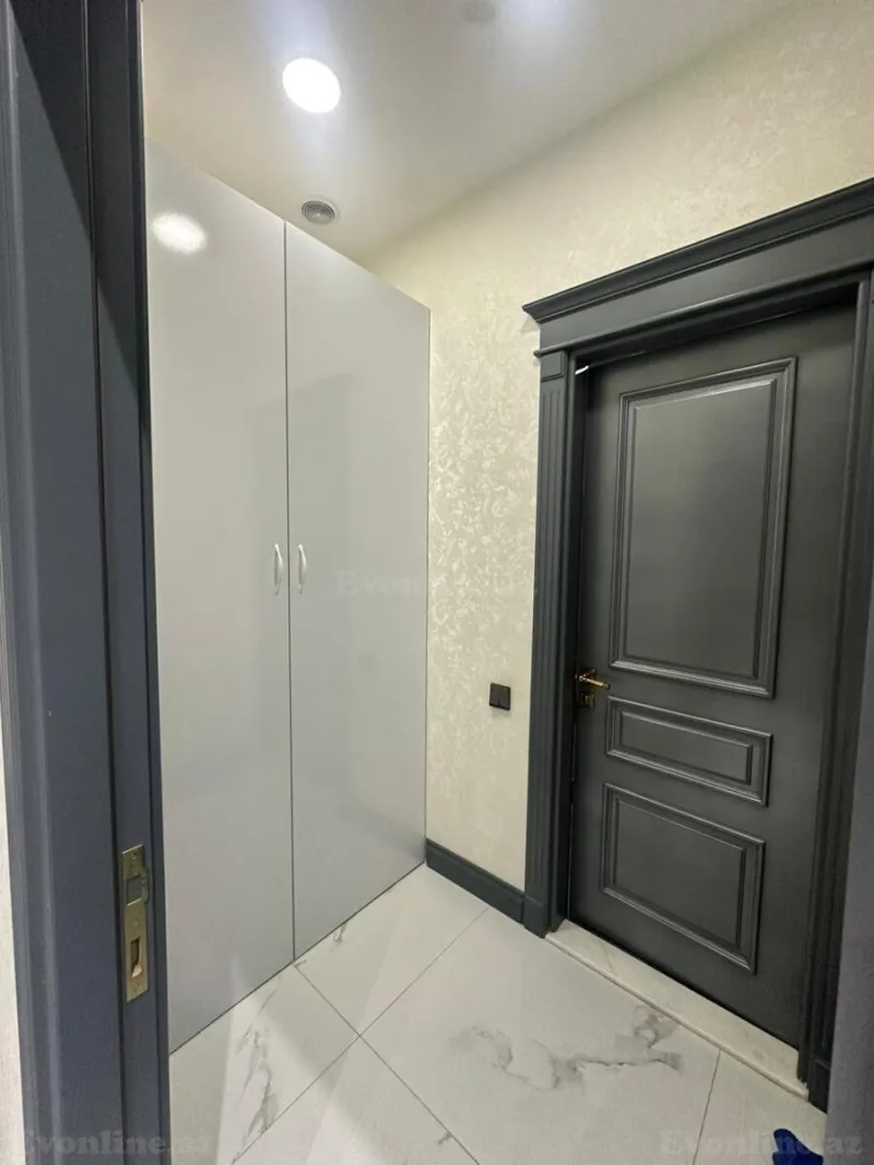 Kirayə verilir 4 otaqlı Mənzil Yeni tikili 150 m² 20 Yanvar m. - şəkil 12