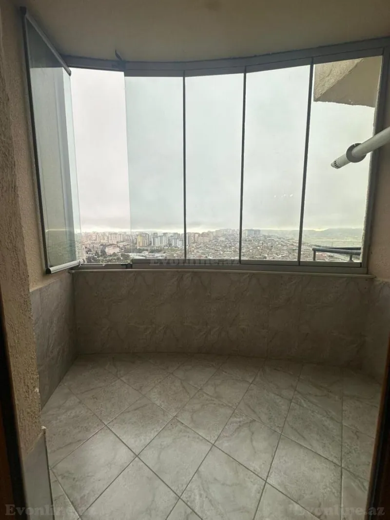 Kirayə verilir 4 otaqlı Mənzil Yeni tikili 150 m² 20 Yanvar m. - şəkil 22