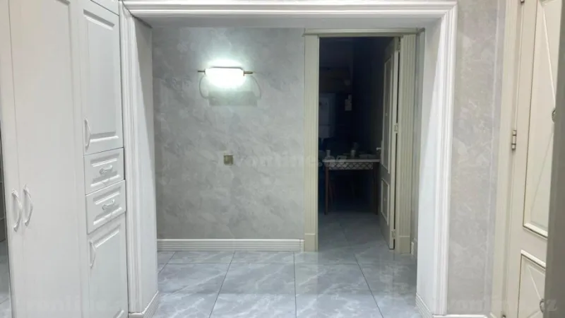 Kirayə verilir 3 otaqlı Mənzil Yeni tikili 95 m² Qara Qarayev m. - şəkil 5