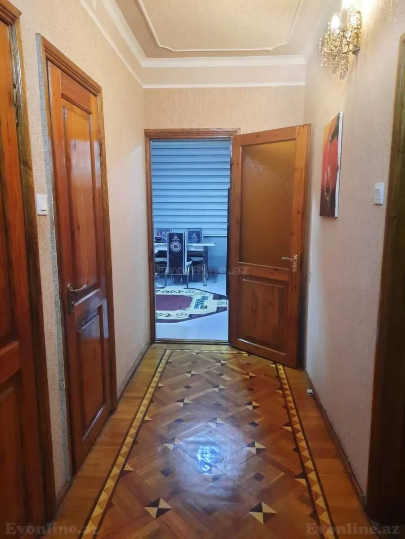 Satılır 5 otaqlı Mənzil Köhnə tikili 125 m² 8-ci mikrorayon - şəkil 9