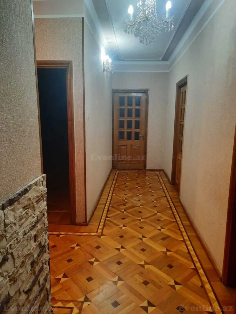 Satılır 5 otaqlı Mənzil Köhnə tikili 125 m² 8-ci mikrorayon - şəkil 10