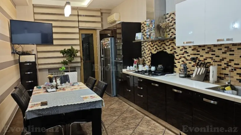 Satılır 4 otaqlı Mənzil Yeni tikili 196 m² 28 May m. - şəkil 7