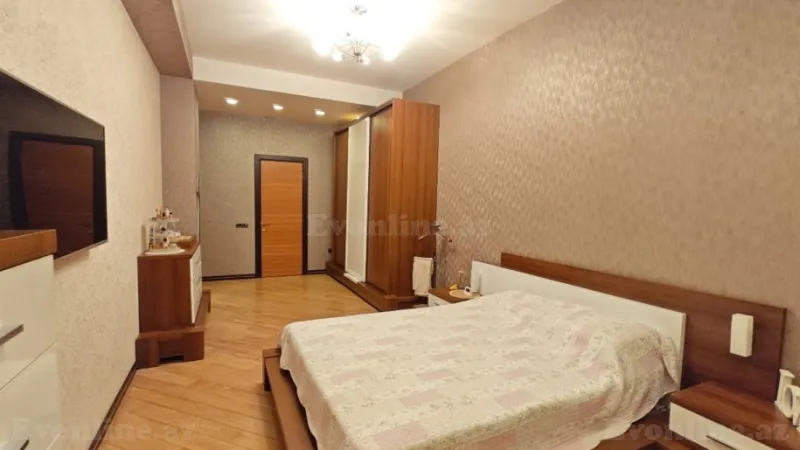 Satılır 4 otaqlı Mənzil Yeni tikili 196 m² 28 May m. - şəkil 10