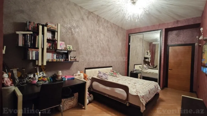 Satılır 4 otaqlı Mənzil Yeni tikili 196 m² 28 May m. - şəkil 17