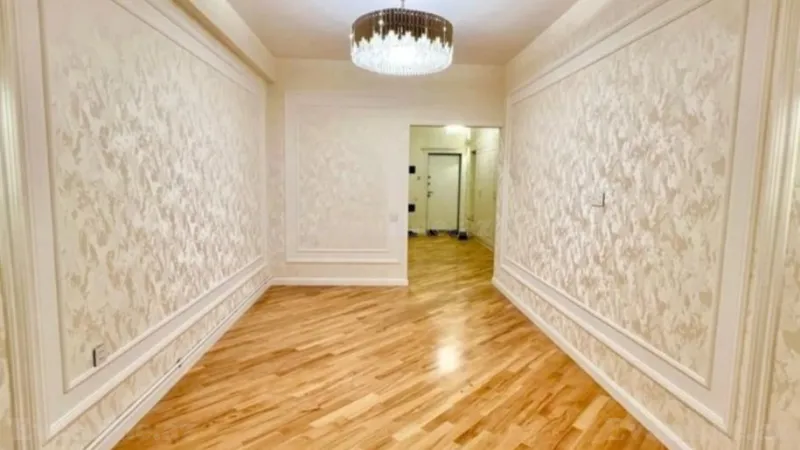 Satılır 2 otaqlı Mənzil Yeni tikili 70 m² 8-ci kilometr - şəkil 2