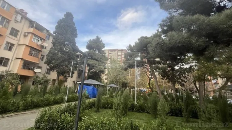 2 otaqlı Mənzil 45 m² Bakmil m. Satılır