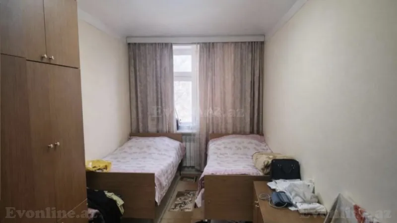 Satılır 2 otaqlı Mənzil Köhnə tikili 45 m² Bakmil m. - şəkil 4