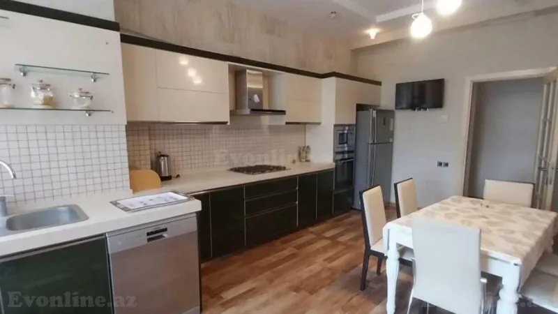 Kirayə verilir 3 otaqlı Mənzil Yeni tikili 150 m² Yasamal r. - şəkil 9