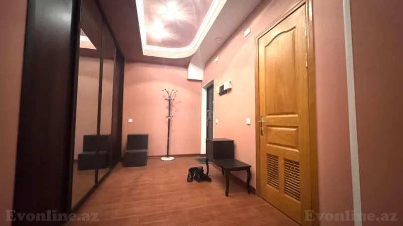 Kirayə verilir 3 otaqlı Mənzil Yeni tikili 153 m² 28 May m. - şəkil 11