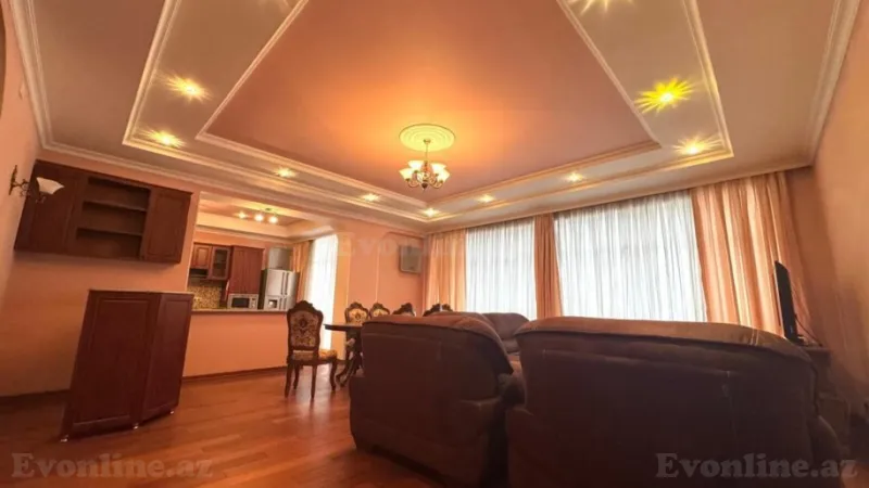 Kirayə verilir 3 otaqlı Mənzil Yeni tikili 153 m² 28 May m. - şəkil 13