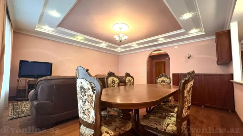 Kirayə verilir 3 otaqlı Mənzil Yeni tikili 153 m² 28 May m. - şəkil 15