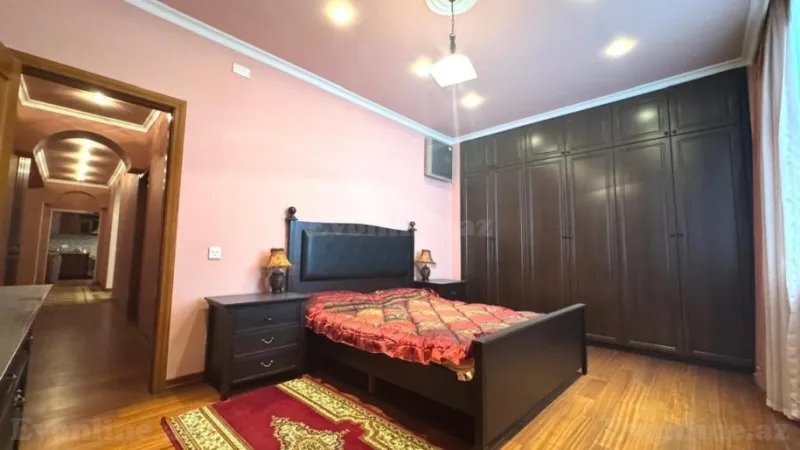 Kirayə verilir 3 otaqlı Mənzil Yeni tikili 153 m² 28 May m. - şəkil 25