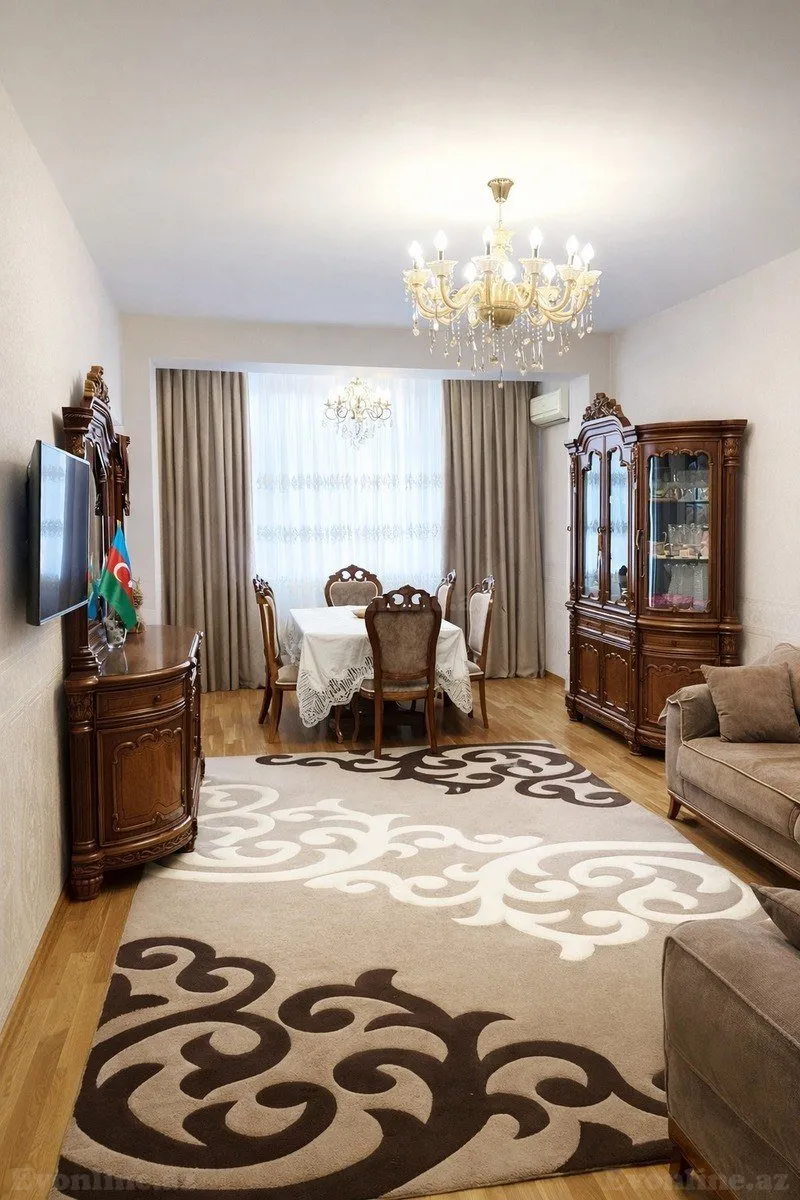 3 otaqlı Mənzil 102 m² Neftçilər m. Satılır