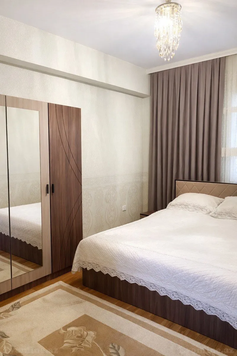 Satılır 3 otaqlı Mənzil Yeni tikili 102 m² Neftçilər m. - şəkil 2